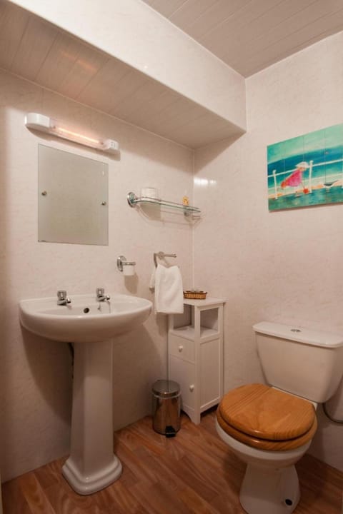 The Collingdale Guest House Bed and Breakfast in Ilfracombe