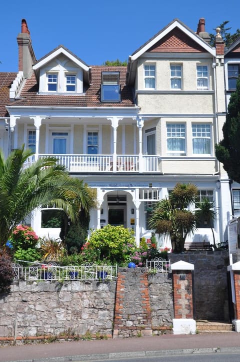 Hotel Peppers Hotel in Torquay