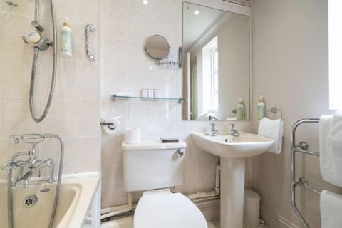 Orton Hall Hotel & Spa Hotel in Huntingdonshire District