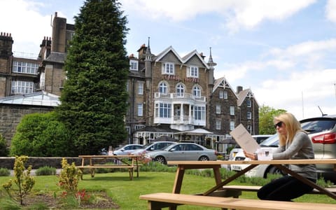 Cairn Hotel Hotel in Harrogate