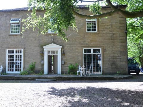 Healey House Hotel Hotel in Dewsbury