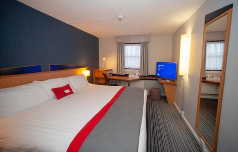 Holiday Inn Express Perth By IHG Hotel in Perth