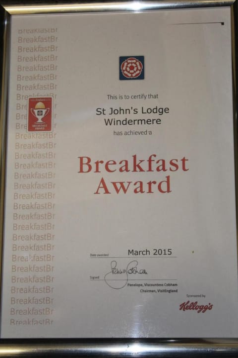 St John's Lodge Guest House incl off-site leisure club Bed and Breakfast in Windermere