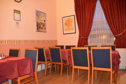 Bow Guest House Bed and Breakfast in Reading