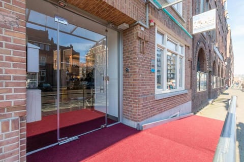 Hotel Port Hotel in Rotterdam