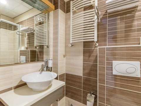 Hotel Port Hotel in Rotterdam