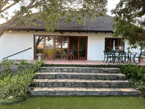 House on Westcliff Bed and Breakfast in Hermanus