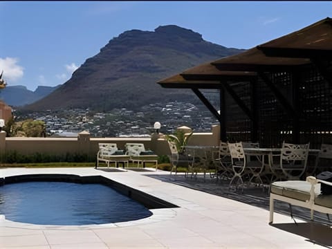 Villa Afrique Hotel in Cape Town