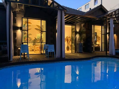 Mountview Guest House Bed and Breakfast in Sea Point