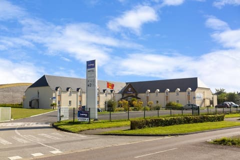 The Originals City, Hôtel Acadine, Le Neubourg Hotel in Normandy