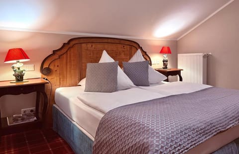 Romantik Alpenhotel Waxenstein Hotel in Grainau