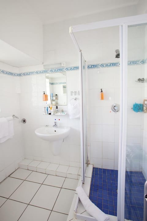 Brenwin Guest House Hotel in Cape Town