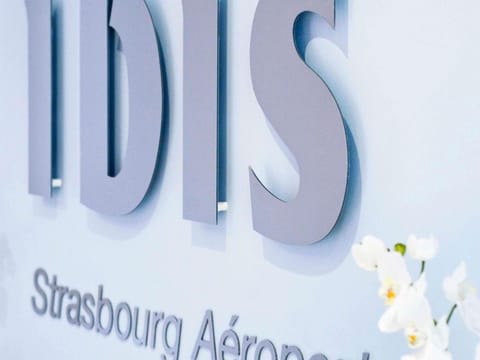 ibis Strasbourg Aéroport Le Zénith Hotel in Strasbourg