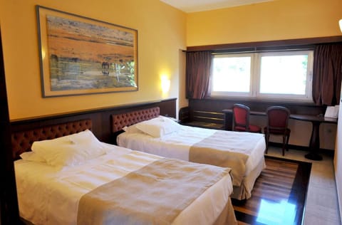 Santa Barbara Hotel Hotel in San Donato Milanese