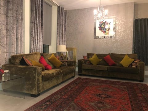 Ten Streets Bed & Breakfast Apartment in Liverpool