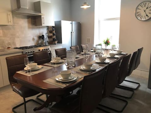 Ten Streets Bed & Breakfast Apartment in Liverpool