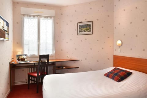 Logis Hôtel Des Châteaux De La Loire Hotel in Tours