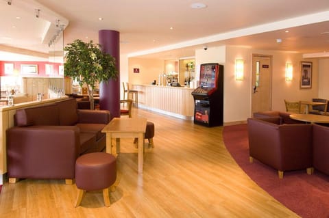 Premier Inn Cambridge - A14 J32 Hotel in Cambridge