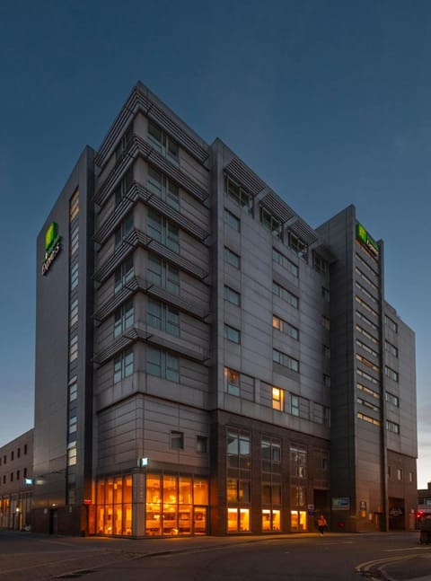 Holiday Inn Express Swindon City Centre By IHG Hotel in Swindon