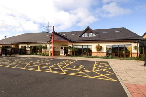 Premier Inn Blackburn South - M65 J4 Hotel in Blackburn