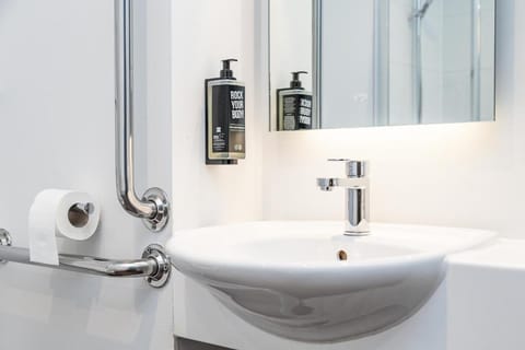 ibis Coleraine Riverside Hotel in Coleraine