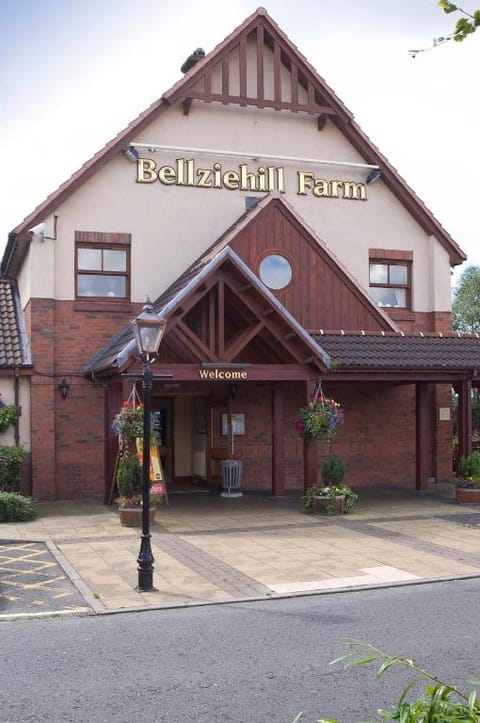 Premier Inn Glasgow - Bellshill Hotel in Bellshill