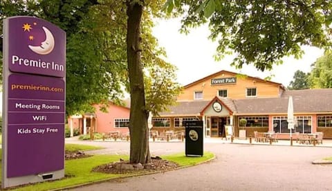 Premier Inn Leicester - Forest East Hotel in Leicester