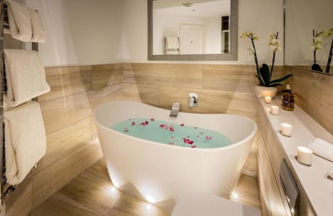 Lindeth Fell Country House Hotel in Bowness-on-Windermere