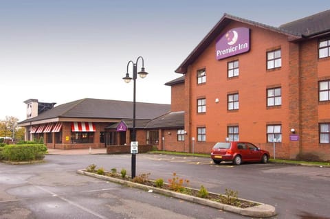Premier Inn Manchester - Prestwich Hotel in Prestwich