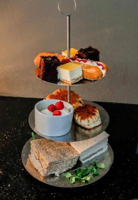 Alona Hotel Hotel in Bellshill