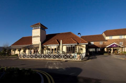 Premier Inn Swindon West - M4 J16 Hotel in Swindon