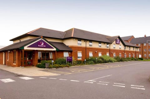 Premier Inn Taunton Central - North Hotel in Taunton
