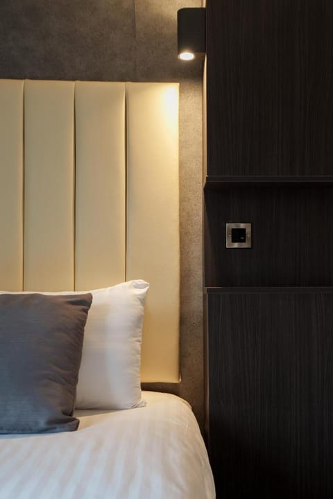 Arden Hotel And Leisure Club Hotel in Marston Green