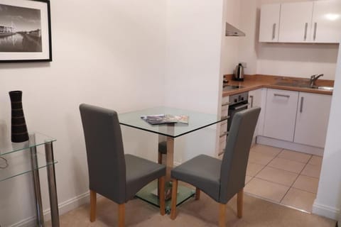 Century Wharf Apartments by Urban Space Apartment in Cardiff