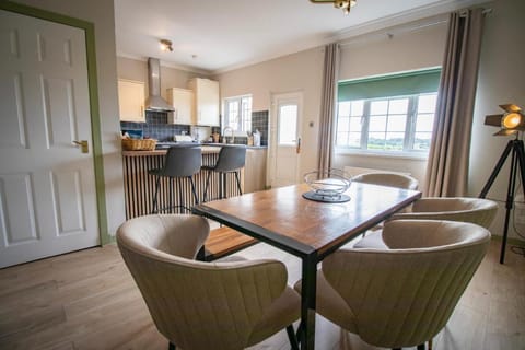 Old Loans Inn Hotel in Troon