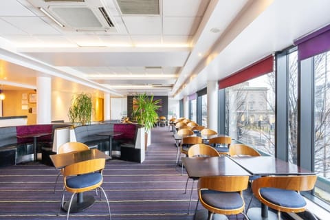 Holiday Inn Express Dundee By IHG Hotel in Dundee