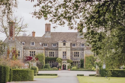 Llangoed Hall Country House in Wales