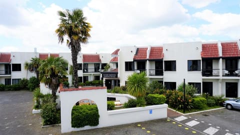 Alcamo Motel Motel in Hamilton