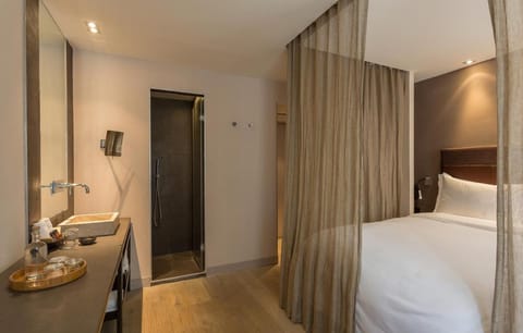 Hidden Hotel By Elegancia Hotel in Paris