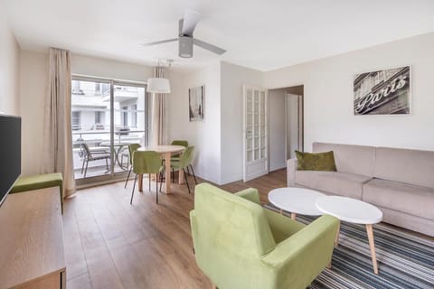 Royal Regency Paris Vincennes Hotel in Vincennes