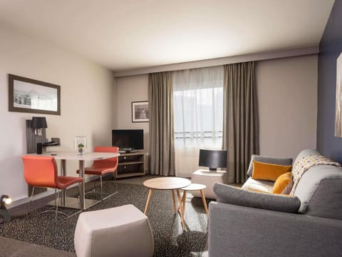 Adagio La Defense Esplanade Aparthotel Apartment hotel in Puteaux