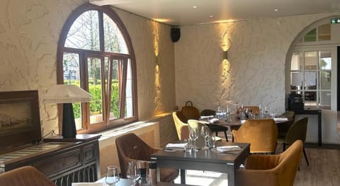 Sure Hotel by Best Western Saint-Quentin Ouest Hotel in Wallonia, Belgium