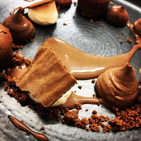 The Originals Boutique, La Maison Rouge, Lens Ouest (Qualys-Hotel) Hotel in Hauts-de-France