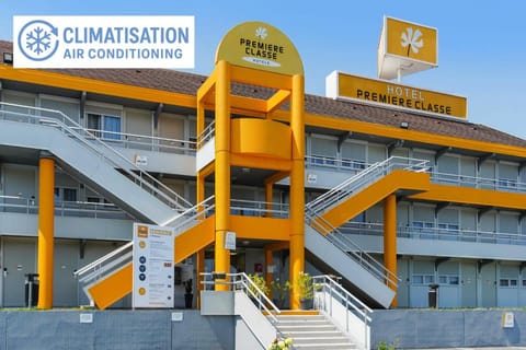 Première Classe Villejust Hotel in Île-de-France