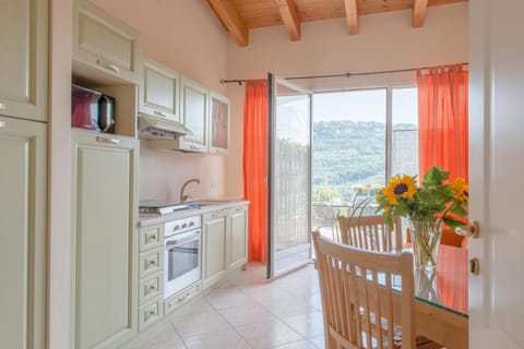 Residence Terry Apartment hotel in Tignale