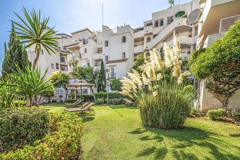Royal Oasis Club At Pueblo Quinta Apartment hotel in Benalmadena