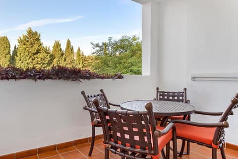 Royal Oasis Club At Pueblo Quinta Apartment hotel in Benalmadena