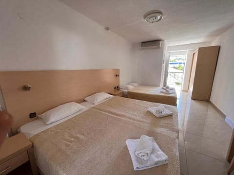 Hanioti Grand Victoria Hotel in Chaniotis