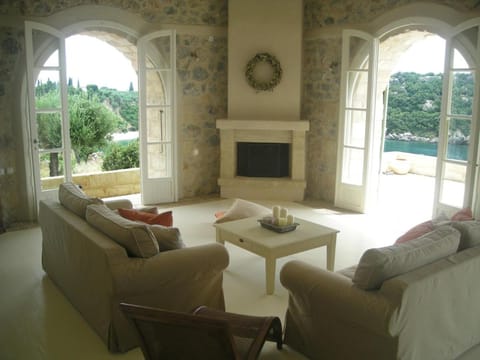 Katikies Manis Apartment in Messenia