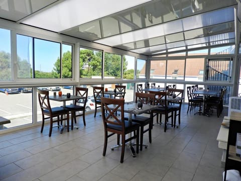 BRIT HOTEL Le 940 Le Touquet-Etaples Hotel in Hauts-de-France